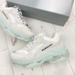 Balanc*iaga Triple 5