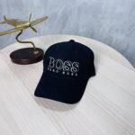 B*oss Huggo Black Cap