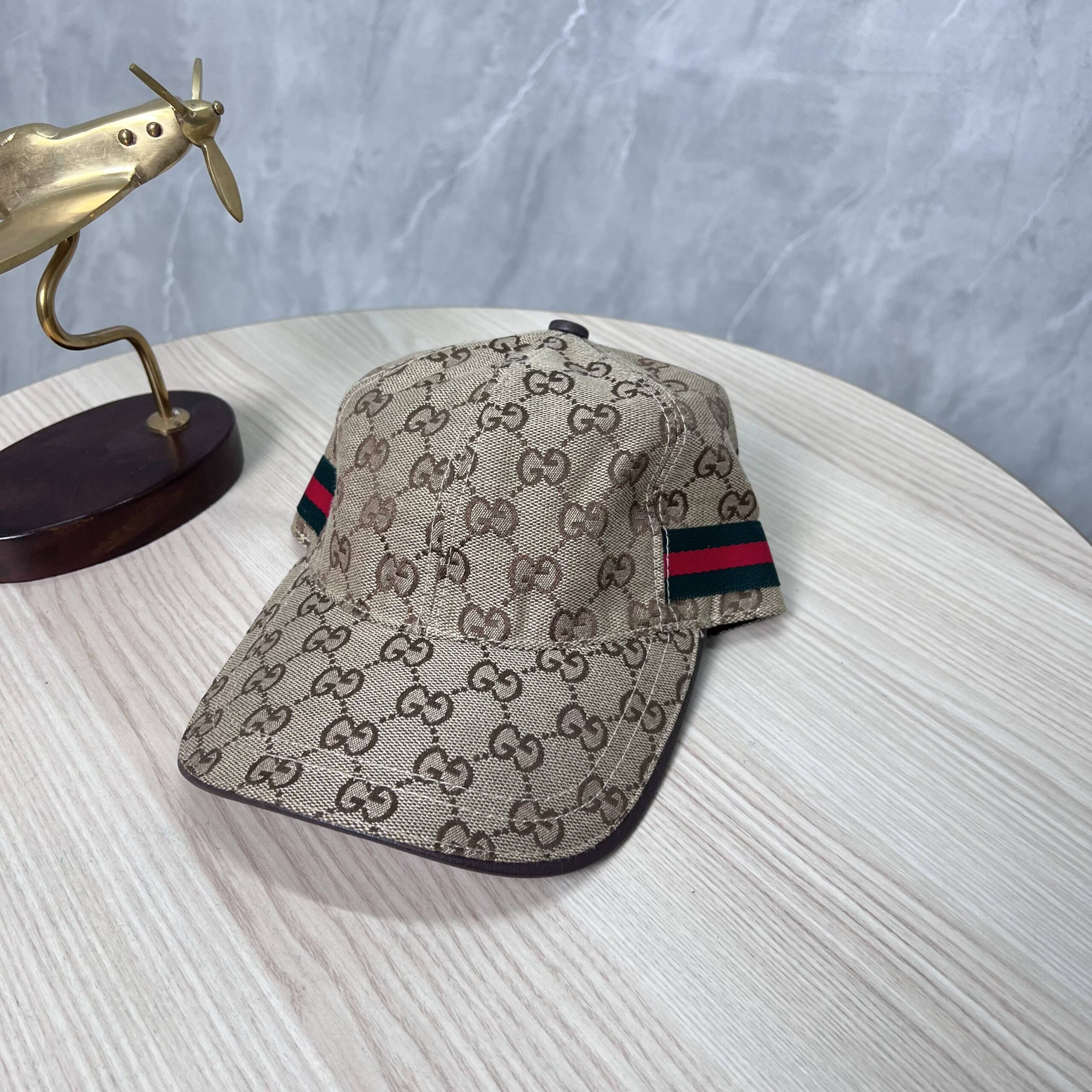 IMG_6749 G*uci Fawn Color Cap - Image 1