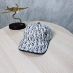 01 Cap