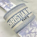 Dw*ay Women Slide - Image 2