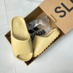 Ye*ezy Slide Bone - Image 2